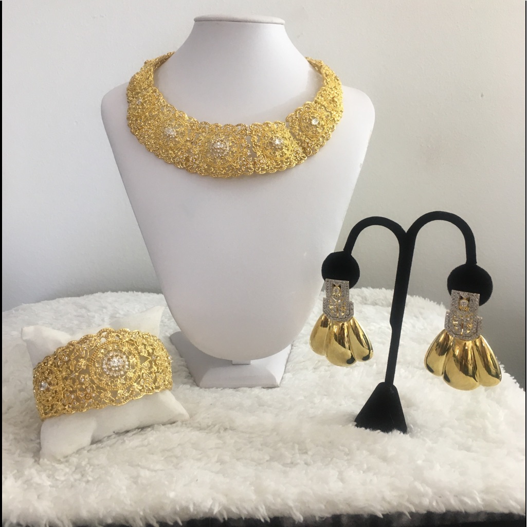 Hsn Adrienne Custom Earring Necklace Bracelet Set